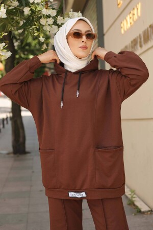 Brauner zweifädiger Hijab-Anzug mit Etikett auf der Vorderseite MGL4292 - 5