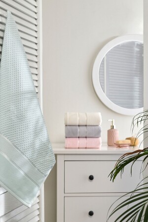 منشفة من الخشية الساخنة من نوع MNZ 50x90 PR-EVTEKSTILI-57630001327 - Özdilek