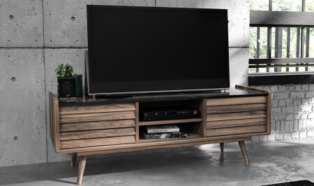 مقعد تلفزيوني من 