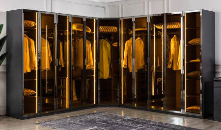 خزانة الملابس من الزاوية من النطاقات النطاقية - Cadde Yıldız