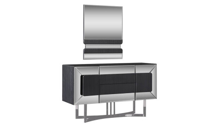 ملابس فاخرة من طراز 