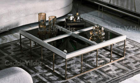 طاولة القهوة الفاخرة من مدينة 