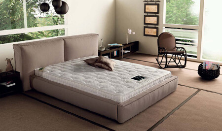 قاعدة تخزين 