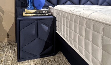 مقعد نوم الماسية من مدينة (منز-ياتسان) - Cadde Yıldız