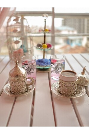 مجموعة من كوبات قهوة من النمط الفضي - CamaradaAVM