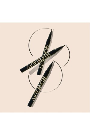 Cat Eye Art Liner - 3