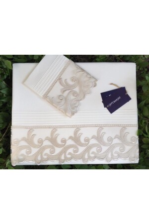 كريم كابوشينو إيفي مزدوج غطاء غطاء مكعب - Çeyiz Bahçesi