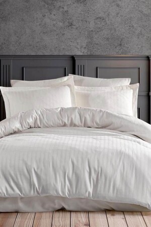 MNZ-Double Waterline Satin Duvet Cover Set طين البوليكتون MH01179 - Mira Home