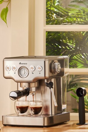 Coffee Art 1353 Süt Köpürtücülü 20 Bar Basınçlı Espresso, Latte Cappuccino Americano Makinesi 153.09.01.0598 - 1