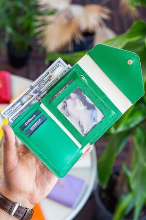 Columbia Mini-Damenbrieftasche aus veganem Leder in Grün mit Münzfach und losem Kartenhalter COLUMBIA - 4