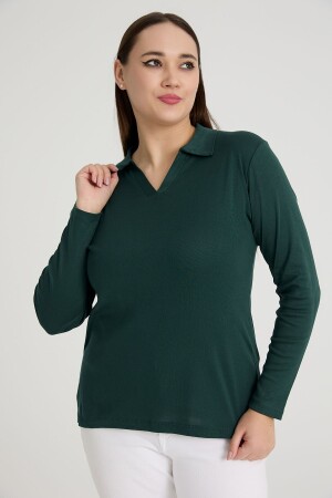 Curve Plus Size-Bluse aus Baumwoll-Lycra mit V-Ausschnitt, schlichte Basic-Bluse in Petrolgrün - 1