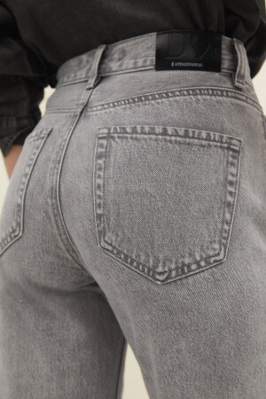 D96-Crop-Jeans mit gerader Passform - 4