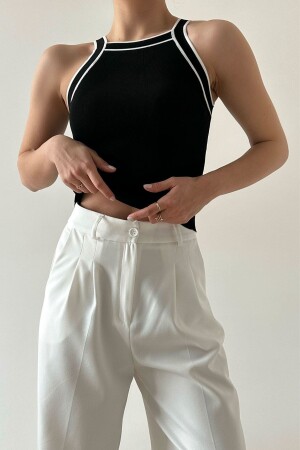Damen-Bluse Ta390004 in Schwarz mit Neckholder und schmalem, weißem Streifen - 1