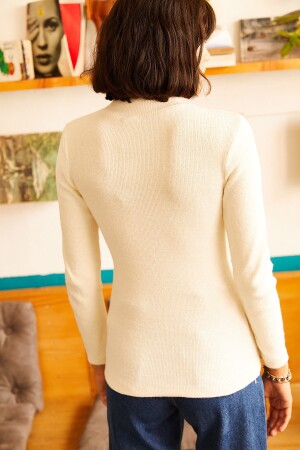 Damen-Pullover mit halbem Rollkragen in Ecru BLZ-19000599 - 5