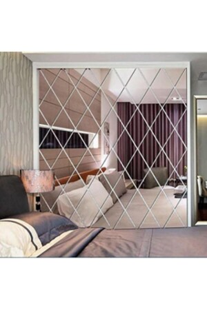 Dekoratif Duvar Dekorasyon Geometrik Üçgen Desen Gümüş Ayna Pleksi 31 Parça (50cmx100cm) - Dalgıç Tasarım