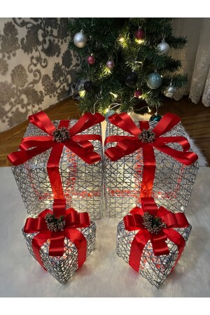 Dekoratif Yılbaşı Ağacı Altı Led Işıklı Hediye Kutu Noel Süsü Seti 4'lü - 1