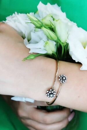 Diamantarmband mit doppelter Blume und Rose - 1