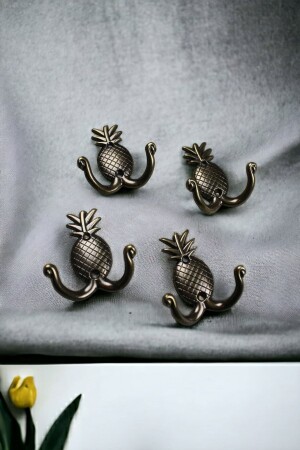 مادة من المعدن من الأثاث القديمة الصفراء المرنب معلق معلق معلق معلق معلق خلف الباب معلق معلق معلق معلق معلق معلق معلق معلق معلق - Dizayn House