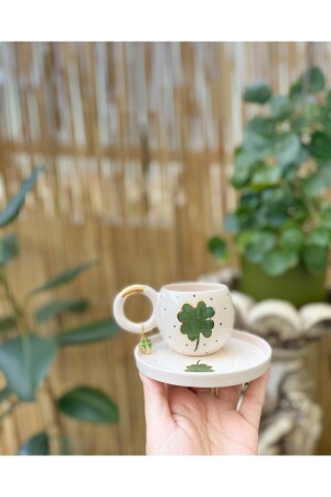 Doppelte türkische Kaffeetasse mit 24-Karat-Goldvergoldung und Kleeblatt – Ohrring „Grünes Kleeblatt“ ist angekommen. MUGYENZILYONCASANS - 2