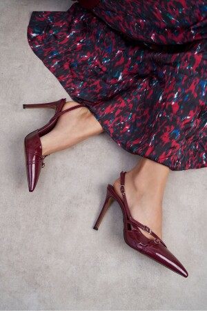 Elegance Bordo Rugan Kemer Detaylı Bilek Bağlı Kadın Topuklu Ayakkabı - 3