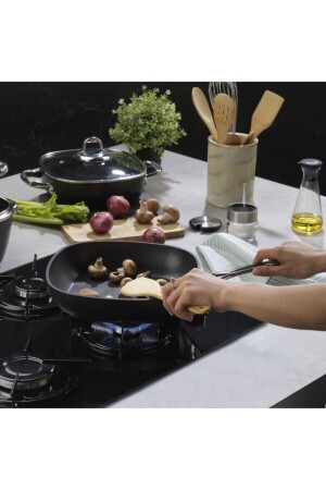 Gastronomie Master Granit Tava-24cm-siyah 1S2404-22002-SIY04 - 7