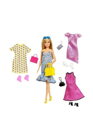 مجموعة ملابس من 