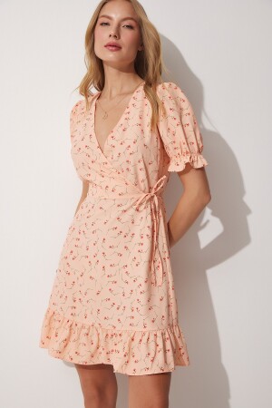 Geblümtes Wickelkleid aus Webstoff - Happiness İstanbul