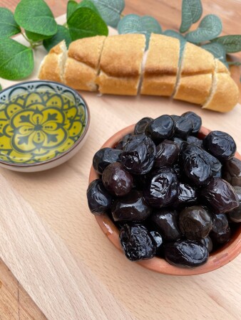 Gemlik Yağli Sele Siyah Zeytin - 800gr - Halal