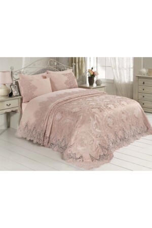 مجموعة من المزادات المزدوجة - Golden Home