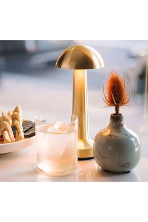 Goldfarbene Tischlampe mit 3 Farbbrennmodi Ct-8430 - Cata