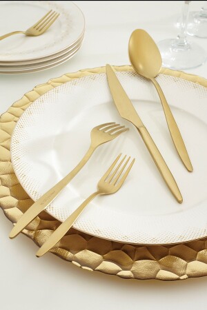 Goldinoks Yeni Mat Gold 24 Parça 6 Kişilik Çatal Kaşık Bıçak Takımı 600.15.01.1408 - Emsan