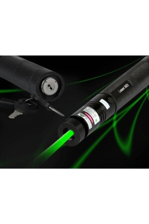 Grüner wiederaufladbarer Laserpointer 2000 mW (brennend) - 1