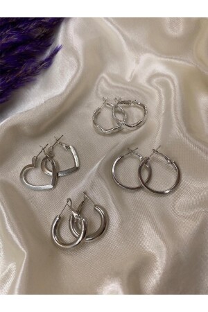 Gümüş Rengi 4 Çift Kalpli- Yılan Sırtı- Klasik Ve Özel Tasarım Klipsli Halka Küpe - Eylülün Takısı