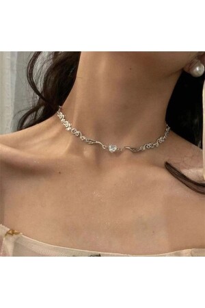 Gümüş Renk Taşlı Kanatlı Choker Kolye - 2