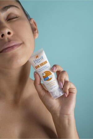 Güneş Kremi SPF 50 - Leke Karşıtı Hyaluronic Acid Nemlendirici Yüz Ve Vücut Protection Cream 50ml - 2