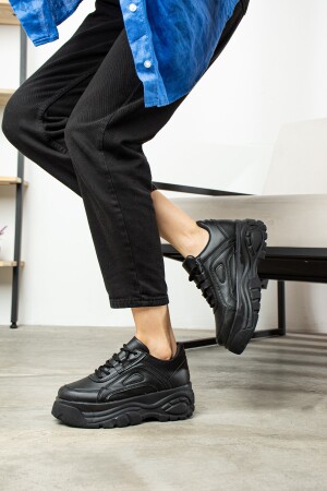 Günlük Kadın Siyah Sneaker Spor Ayakkabı Desenli Hafif Yüksek Taban Bağcıklı 001 - 3