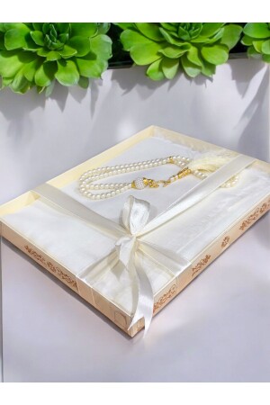 Hediyelik- Çeyizlik- Mevlütlük- Bohçalık -Gelin Bohçası Flamlı Namaz Örtüsü Tesbih Seti - Ayhanhome