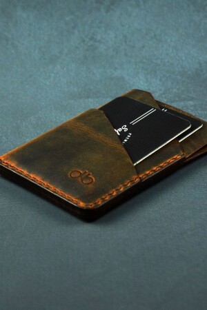 Hellbraunes minimalistisches handgefertigtes Kartenetui aus Leder mit 4 Fächern P2944S5716 - 6