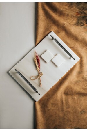 Dünnes Marmor-Silber-Tablett für Verlobung/Verlobung mit 2 abnehmbaren Ringhaltern, Metallprofilgriff MERALP6000 - MERALP