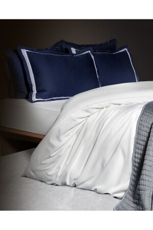 Jeanne Çift Kişilik Bordürlü Saten Nevresim Takımı - Lacivert-beyaz NT0000000142-8682116901833 - Madame Coco