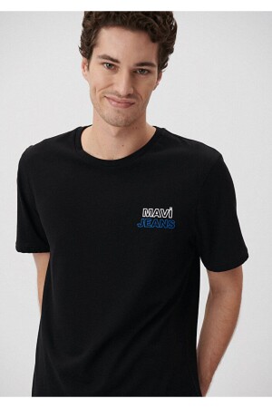 Jeans-bedrucktes schwarzes T-Shirt Slim Fit / Slim Fit 066841-900 - Mavi