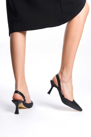 Kadın Arkası Açık Köşeli Lastikli Rahat Taban Kadeh Topuk Ayakkabı Topuk 7cm - 4