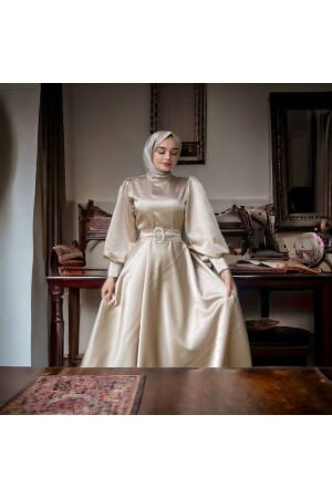 Kadın Bej Saten Kemerli Bellae Elbise - Perado