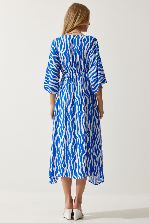 Kadın Mavi Beyaz Derin V Yaka Yazlık Uzun Viskon Elbise CI00081 - 7
