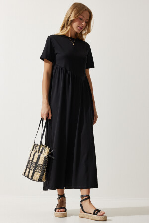 Kadın Siyah Büzgülü Uzun Örme Elbise MC00272 - 2