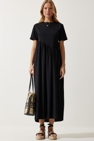 Kadın Siyah Büzgülü Uzun Örme Elbise MC00272 - 3