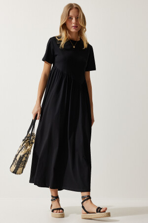 Kadın Siyah Büzgülü Uzun Örme Elbise MC00272 - 5