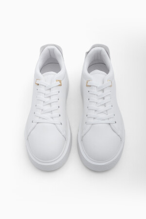Kadın Sneaker Kalın Taban Altın Toka Detaylı Bağcıklı Spor Ayakkabı Rofke Beyaz - 5