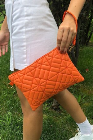 Kadın Turuncu Geometrik Desenli Portföy Clutch El Çantası - 2