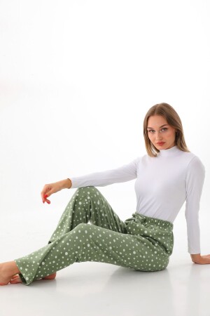 Kadın Yeşil Puantiye Baskılı Yumuşak Dokulu Kadife Pijama Altı - 1